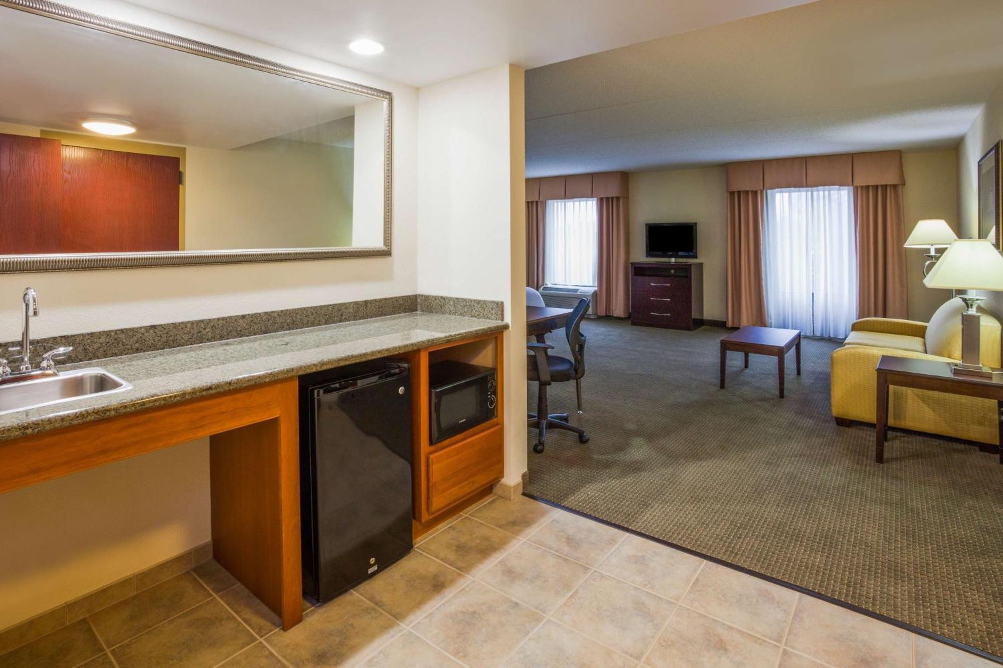 Hotel Hampton &